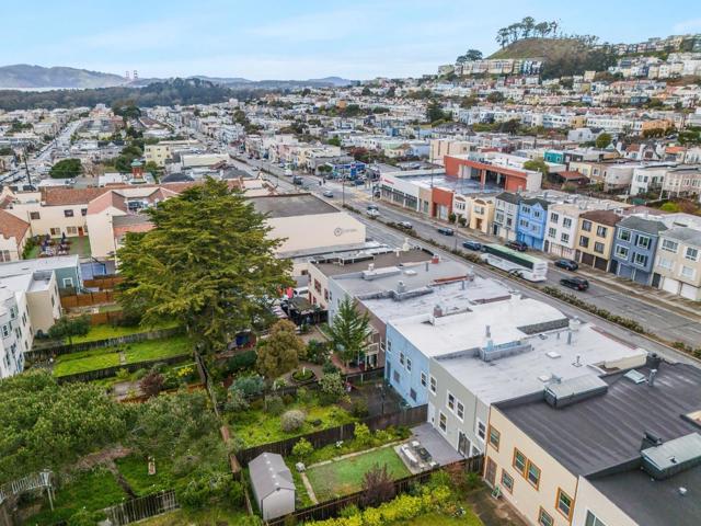 1959 19th Avenue, San Francisco CA: https://media.crmls.org/mediaz/827f2506-430a-446e-ad99-767d60e4c827.jpg