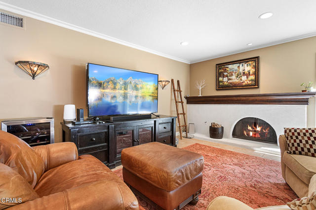 Detail Gallery Image 14 of 49 For 6228 Watertree Ct, Agoura Hills_2,  CA 91301 - 4 Beds | 3 Baths