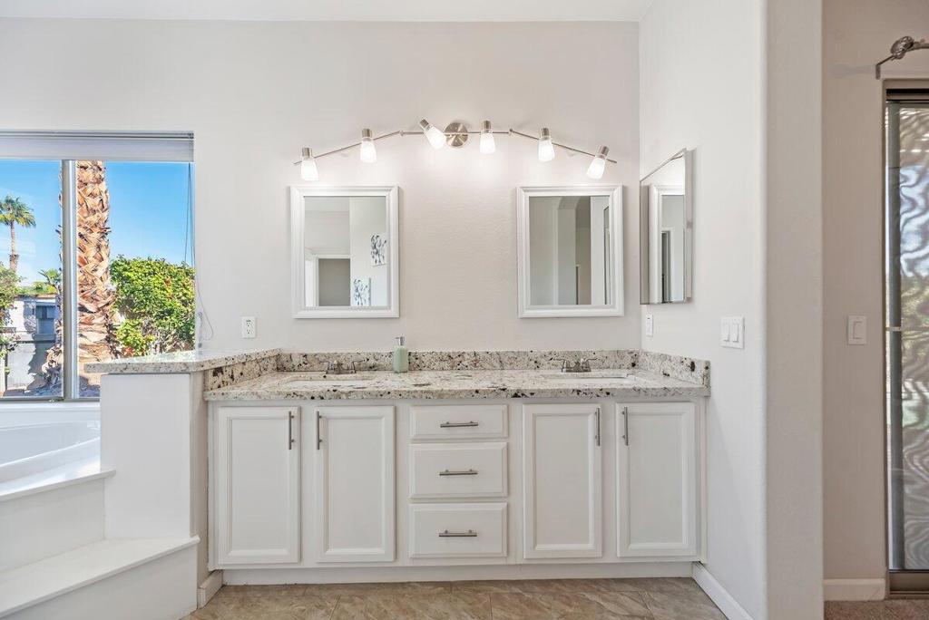 MLS #219138509DA image #14