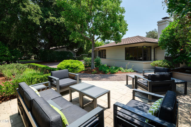 3312 Thorndale Road, Pasadena CA: https://media.crmls.org/mediaz/82820c42-7a21-4501-8bfd-390665f002d6.jpg