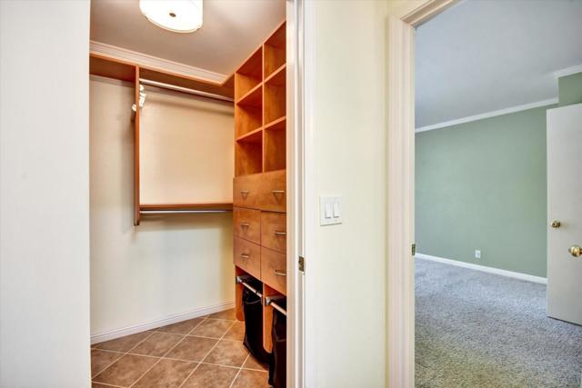 175 Evandale Avenue, Mountain View CA: https://media.crmls.org/mediaz/82834aa9-e069-4537-8cb1-3fa02a4c5408.jpg