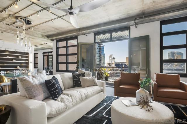 877 Island Ave, San Diego CA: https://media.crmls.org/mediaz/8283653c-dcfe-49f1-8464-7de73c07b59b.jpg