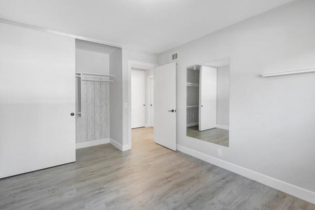 988 S Arnold Way, Half Moon Bay CA: https://media.crmls.org/mediaz/82849b73-d27b-4f8e-a0e4-dc2dd33661e7.jpg