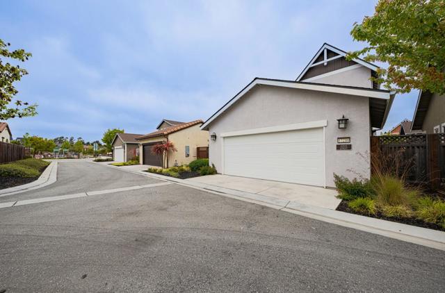 17210 Logan Street,  CA: https://media.crmls.org/mediaz/82856496-71e6-4a7a-a688-e85a66b6dfa2.jpg