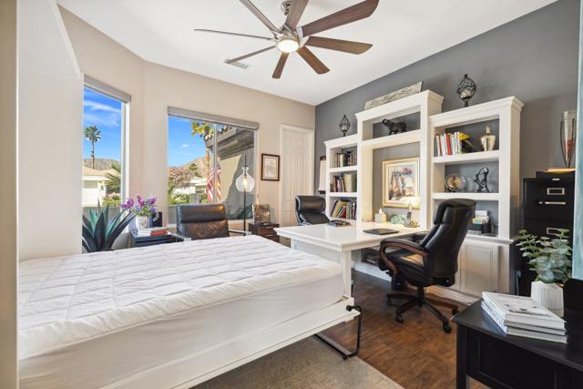 47410 Via Florence, La Quinta CA: https://media.crmls.org/mediaz/8285a759-4284-4c61-b573-556d0c69b7ed.jpg