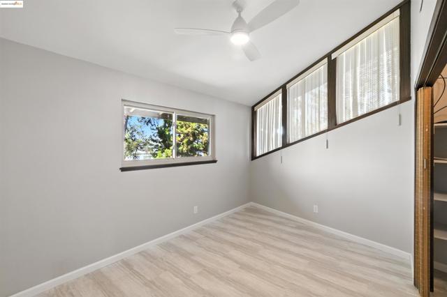 3112 View Drive, Antioch CA: https://media.crmls.org/mediaz/8286b140-8c7b-40d1-9d9e-f8b83e83040e.jpg