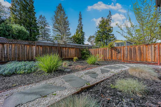 0 N Whisman Road, Mountain View CA: https://media.crmls.org/mediaz/8287fdb7-3b7e-4af6-919d-3138f6aadd0e.jpg