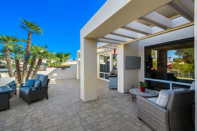 Image 44 of 51 For 75330 14th Green Drive