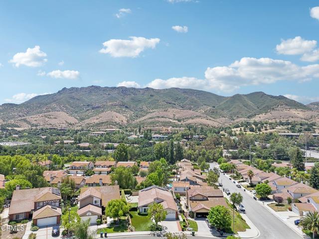 5406 luis Drive, Agoura Hills CA: https://media.crmls.org/mediaz/828871b3-ff4e-4c00-a589-0297772863e2.jpg