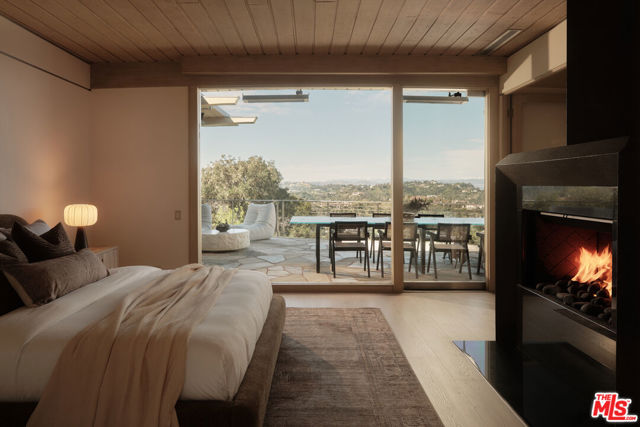 Image 18 of 28 For 624 Cole Place