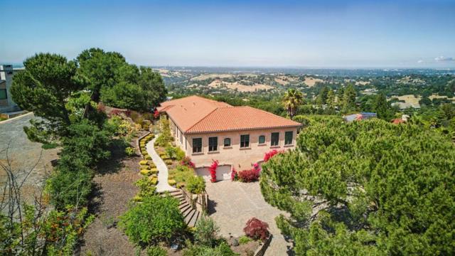 12252 Menalto Drive, Los Altos Hills CA: https://media.crmls.org/mediaz/828945e0-5670-487a-af38-d4660dd6511b.jpg