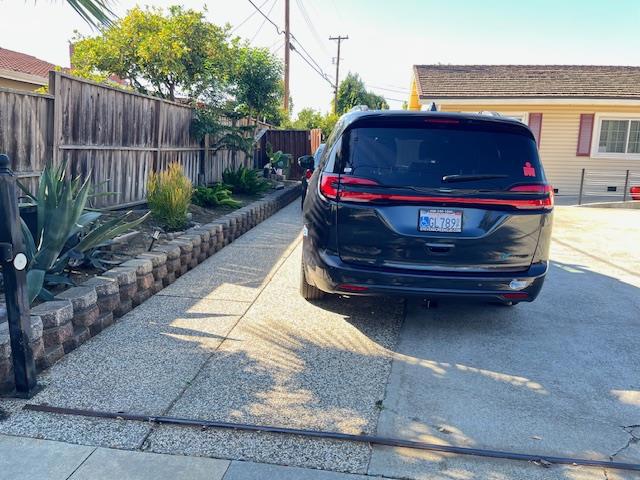 2433 New Jersey Avenue, San Jose CA: https://media.crmls.org/mediaz/828a6f73-1818-4d6d-8fbd-c647590d8c2b.jpg