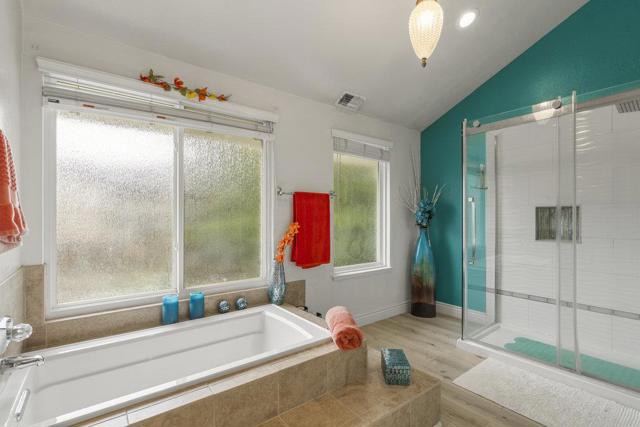 16761 Dry Creek Court, Morgan Hill CA: https://media.crmls.org/mediaz/828b5841-eb37-4981-b461-9cb2b7f17b68.jpg