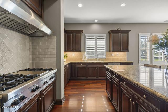 4988 Read Road, Moorpark CA: https://media.crmls.org/mediaz/828bc77a-375e-4c85-9e49-5ecf7413addc.jpg