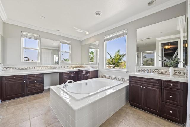 Detail Gallery Image 47 of 75 For 1717 Playa Vista, San Marcos,  CA 92078 - 4 Beds | 4 Baths