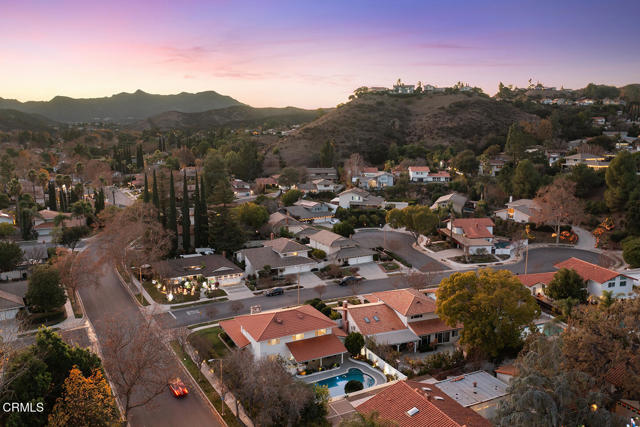 Detail Gallery Image 40 of 41 For 1134 Galesmoore Ct, Westlake Village,  CA 91361 - 4 Beds | 3 Baths