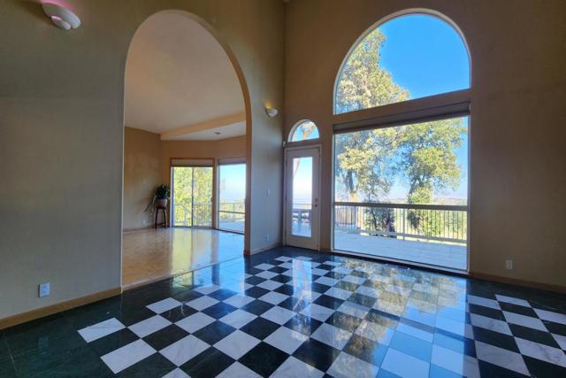 245 Heacox Road, Woodside CA: https://media.crmls.org/mediaz/828cc618-4419-4fd8-b345-1c7ace73c31e.jpg