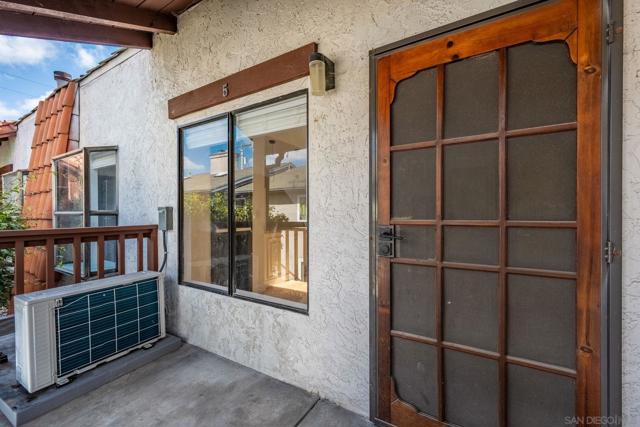 4219 44th Street, San Diego CA: https://media.crmls.org/mediaz/828cd176-a1f2-41a4-baed-83d9131dbc07.jpg