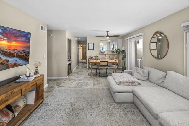 Detail Gallery Image 17 of 66 For 943 45 Windy Hill, Encinitas,  CA 92024 - 4 Beds | 4 Baths
