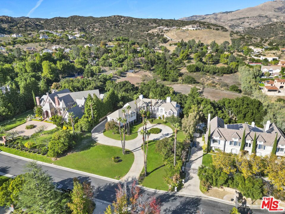 MLS #25602713 image #13