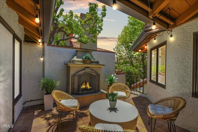 4559 Rayburn Street, Westlake Village CA: https://media.crmls.org/mediaz/828dc769-2773-4fb0-9dbf-103f49a0ddcd.jpg