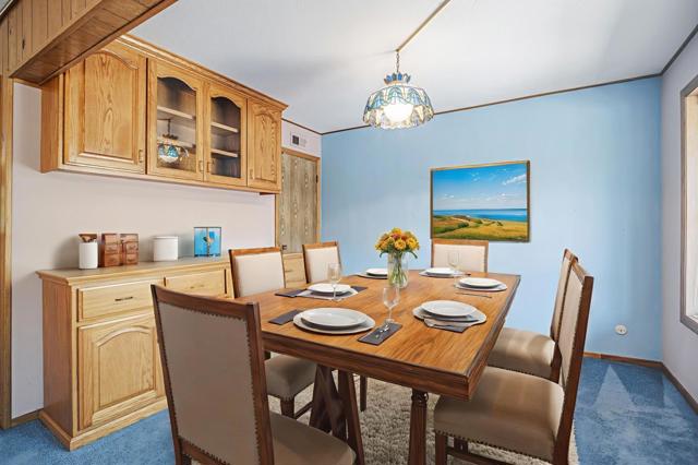 40204 Hacienda Court, Fremont CA: https://media.crmls.org/mediaz/828e0255-c2ad-4ae8-b80e-b8720247e3b5.jpg