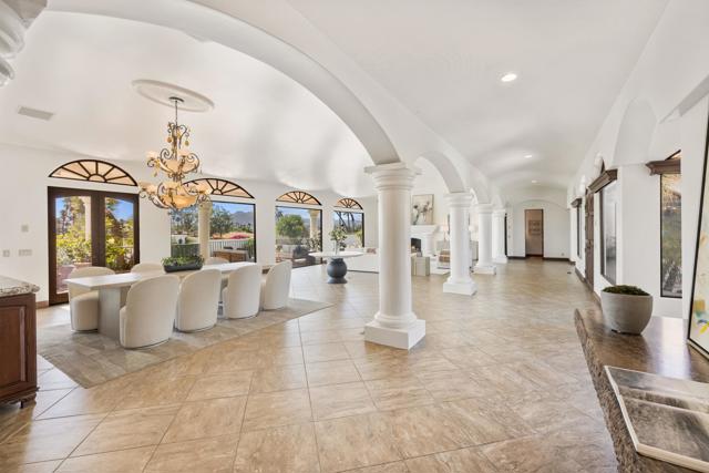 345 Crest Lake Drive, Palm Desert, CA 92211