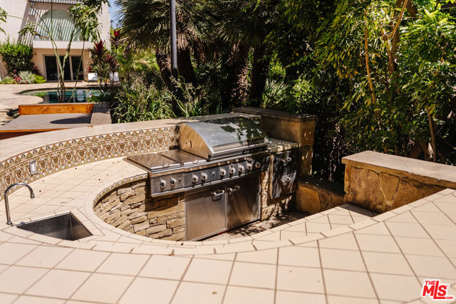 Drew Fenton | 14800 Corona Del Mar Pacific Palisades CA | MLS: 7412016