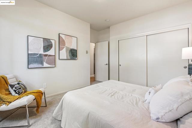 227 Marina Lakes Dr, Richmond CA: https://media.crmls.org/mediaz/82913ef7-766e-4ad3-ada9-3af5b89da618.jpg