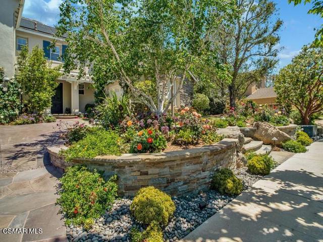 5455 Via Olas, Newbury Park CA: https://media.crmls.org/mediaz/82914c3b-900b-45d7-97c5-5d7cee08d358.jpg