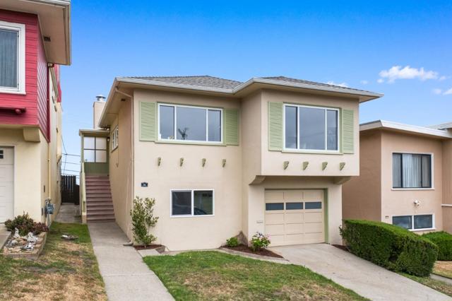 32 Crestview Avenue, Daly City CA: https://media.crmls.org/mediaz/8291dd6a-b397-4688-991e-eb0286115527.jpg