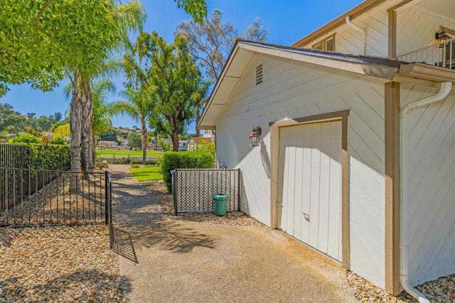 15536 Indian Head Ct, San Diego Country Estates, CA 92065 photo 18