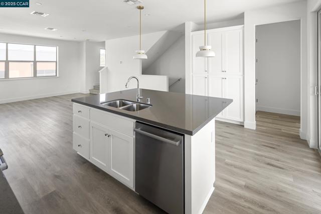 2818 Chattleton Lane, San Pablo CA: https://media.crmls.org/mediaz/8292b450-d15c-4b89-b5ce-35853a4461d6.jpg