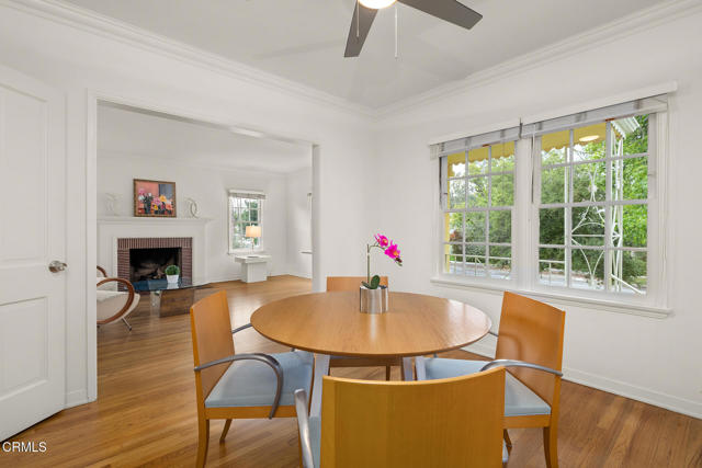 1750 E Villa Street, Pasadena CA: https://media.crmls.org/mediaz/8292ed9f-67d9-4a0e-8044-4b970b302b4d.jpg