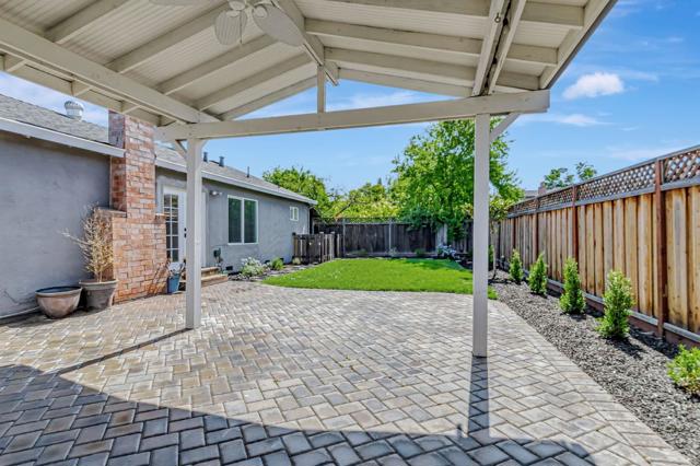 738 Shawnee Lane, San Jose CA: https://media.crmls.org/mediaz/8292f3db-4fb0-45a9-b714-b52010ff66bc.jpg