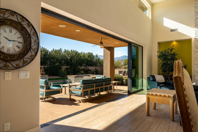 15 Via Montagna, Rancho Mirage CA: https://media.crmls.org/mediaz/829341a0-6091-41cc-ad4b-5856d611681f.jpg