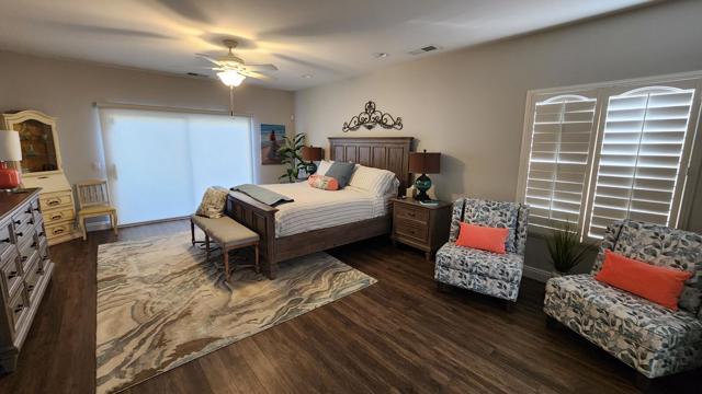 1002 Alta Cresta, Palm Springs CA: https://media.crmls.org/mediaz/82934be9-ef98-4f6e-aa55-52abd09fef3a.jpg
