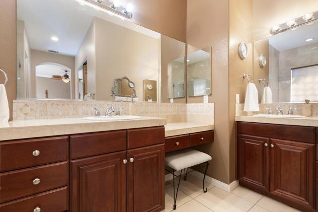 82833 Odlum Drive, Indio CA: https://media.crmls.org/mediaz/8293f80d-4a7a-44b6-b6ec-93ab5cc3587b.jpg
