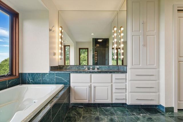 16190 Maya Way, Los Gatos CA: https://media.crmls.org/mediaz/8295f1d3-b77d-447f-8792-6a4a2006fa5d.jpg