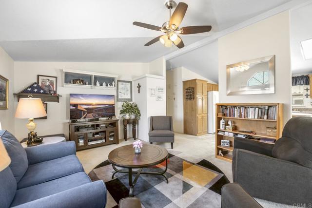 Detail Gallery Image 7 of 37 For 525 W El Norte Pkwy #301,  Escondido,  CA 92026 - 3 Beds | 2 Baths