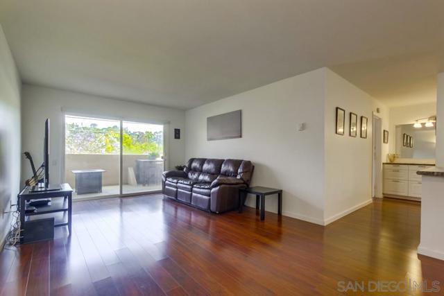 2609 Pico Pl, San Diego CA: https://media.crmls.org/mediaz/82973004-af7f-4833-bef5-7ccb02271b6f.jpg