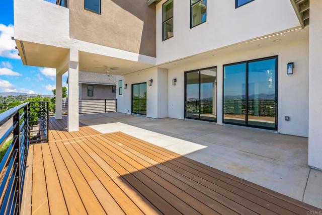 Detail Gallery Image 34 of 37 For 1535 Mount Glen, Escondido,  CA 92025 - 5 Beds | 4/1 Baths