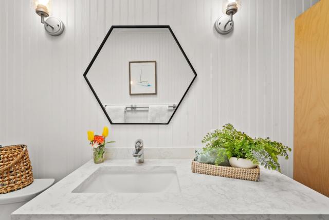 3407 Maplethorpe Lane, Soquel CA: https://media.crmls.org/mediaz/829929fd-d2f5-4195-8992-8497eed43f8f.jpg