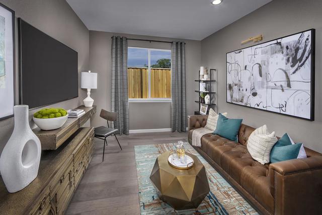 1901 Amaryllis Drive, Hollister CA: https://media.crmls.org/mediaz/829b0a71-17ca-49fa-8493-0f4fb3cb2f5e.jpg
