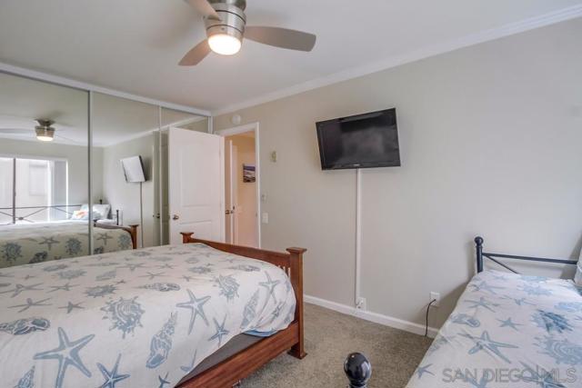 1235 Parker Place, San Diego CA: https://media.crmls.org/mediaz/829c9a8a-4f3d-4e71-9a28-d1d576e1d6b2.jpg
