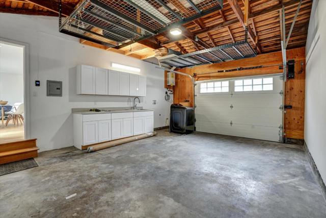 552 Heathcliff Drive, Pacifica CA: https://media.crmls.org/mediaz/829c9ebd-1311-4222-85d9-c26860f450be.jpg