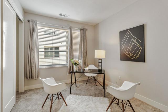 1028 Foster Square Lane, Foster City CA: https://media.crmls.org/mediaz/829d3c2e-47cb-4338-aaee-7318667c178b.jpg