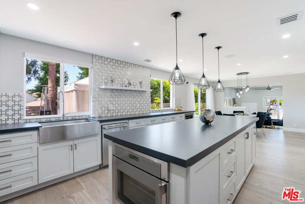 MLS #26866357 image #16
