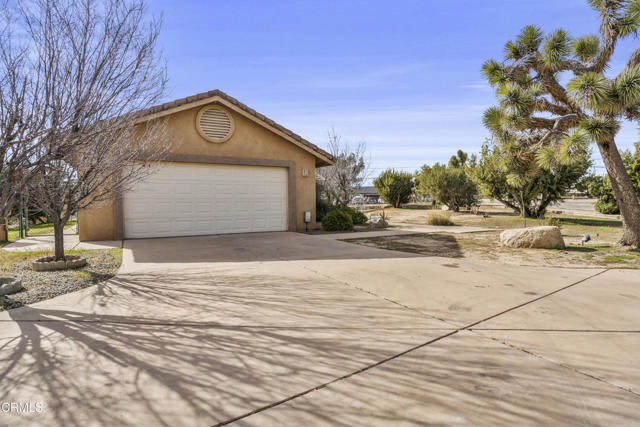 Detail Gallery Image 2 of 33 For 17355 La Junta St, Hesperia,  CA 92345 - 3 Beds | 2 Baths