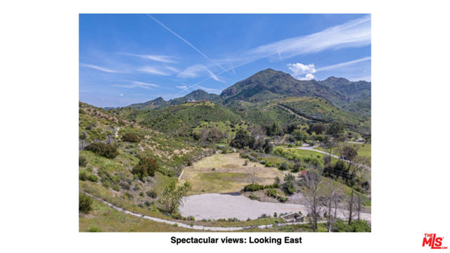32067 Lobo Canyon Road, Agoura Hills CA: https://media.crmls.org/mediaz/829e7a30-ac3d-47a2-8372-336d45609bc8.jpg